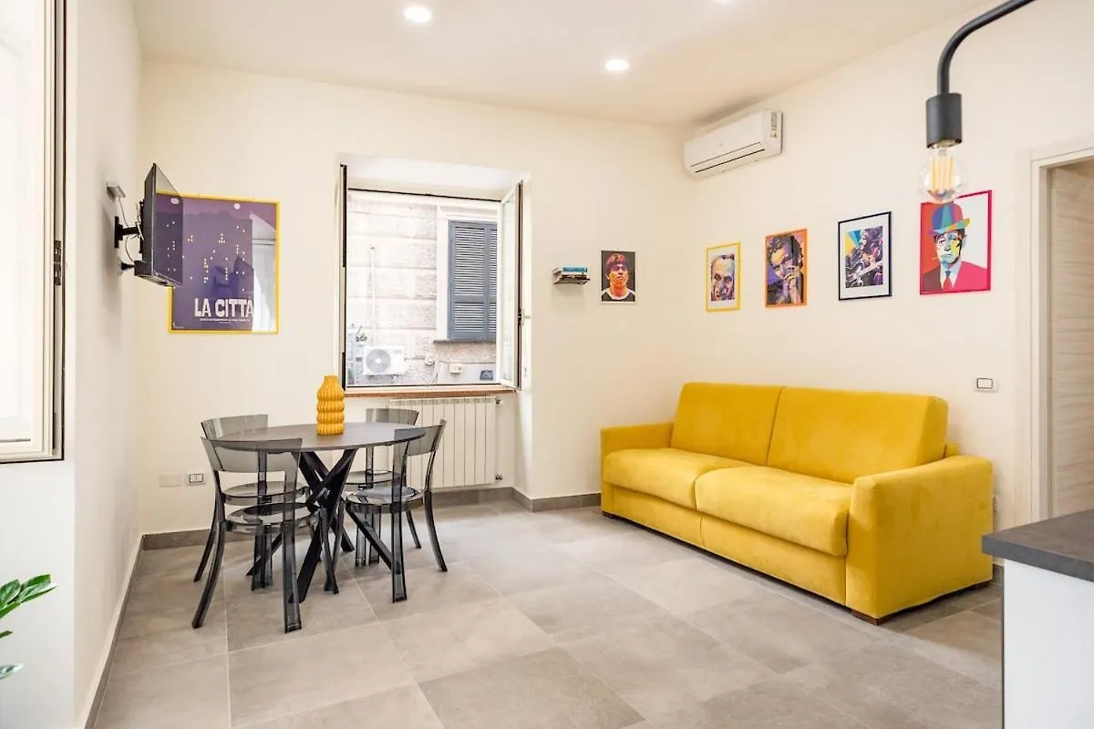Levocidelcentro Apartment Naples Italy